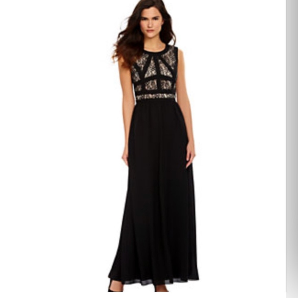 Elegant Black Lace Maxi Dress